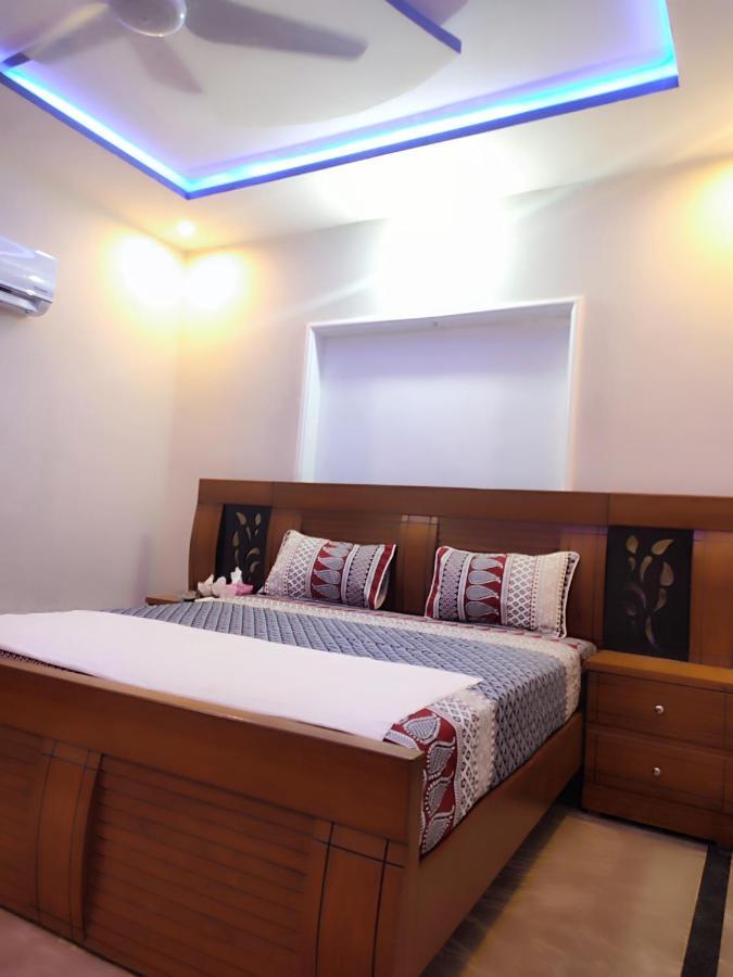 Lavish Inn Islamabad Ngoại thất bức ảnh