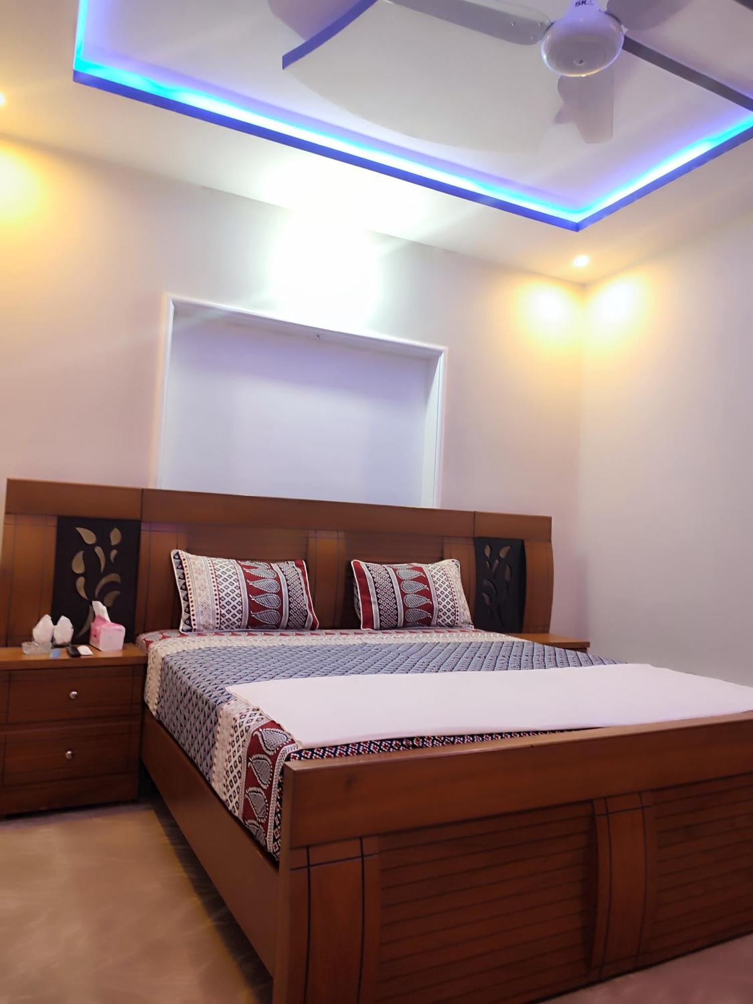 Lavish Inn Islamabad Ngoại thất bức ảnh