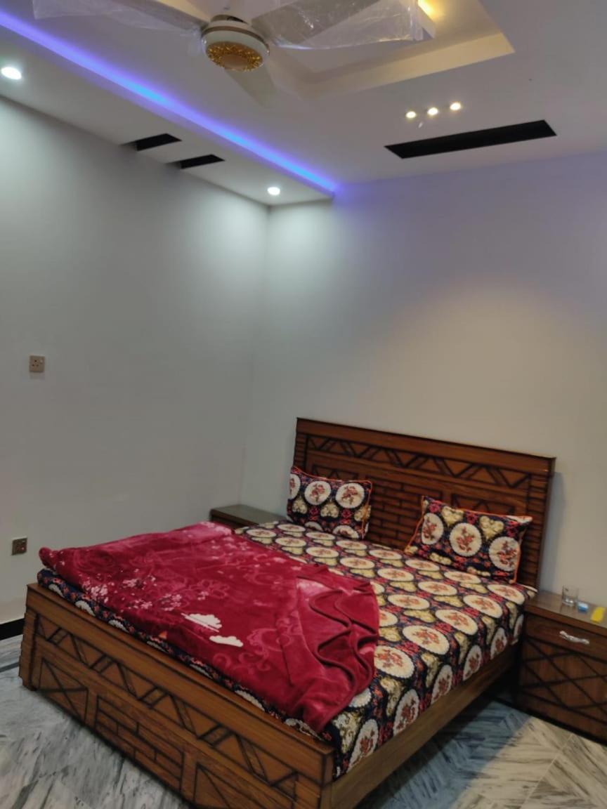 Lavish Inn Islamabad Ngoại thất bức ảnh